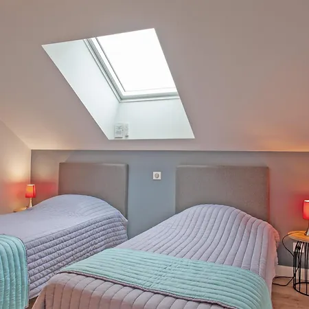 Le Cheval Blanc - Proche Amiens Grand Jardin Hébergement de vacances *